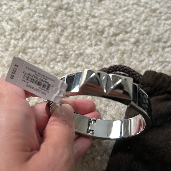 Michael Kors Bangle - Picture 2 of 2